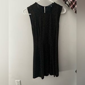 Dynamite short, black and yellow shimmery dress